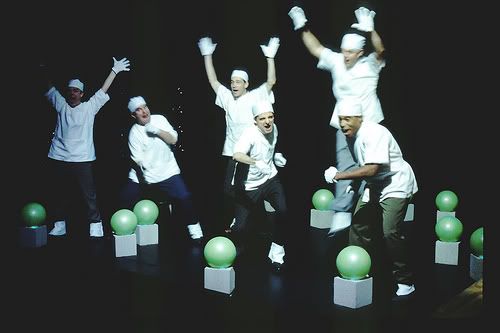LouisSlotanDancingChorus.jpg