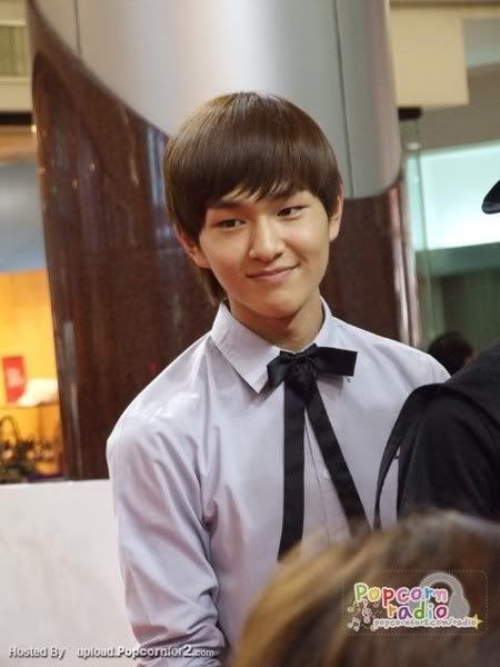 onew Pictures, Images and Photos