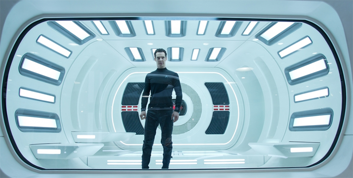 a still from Star Trek Into Darkness featuring John Harrison in a glass prison