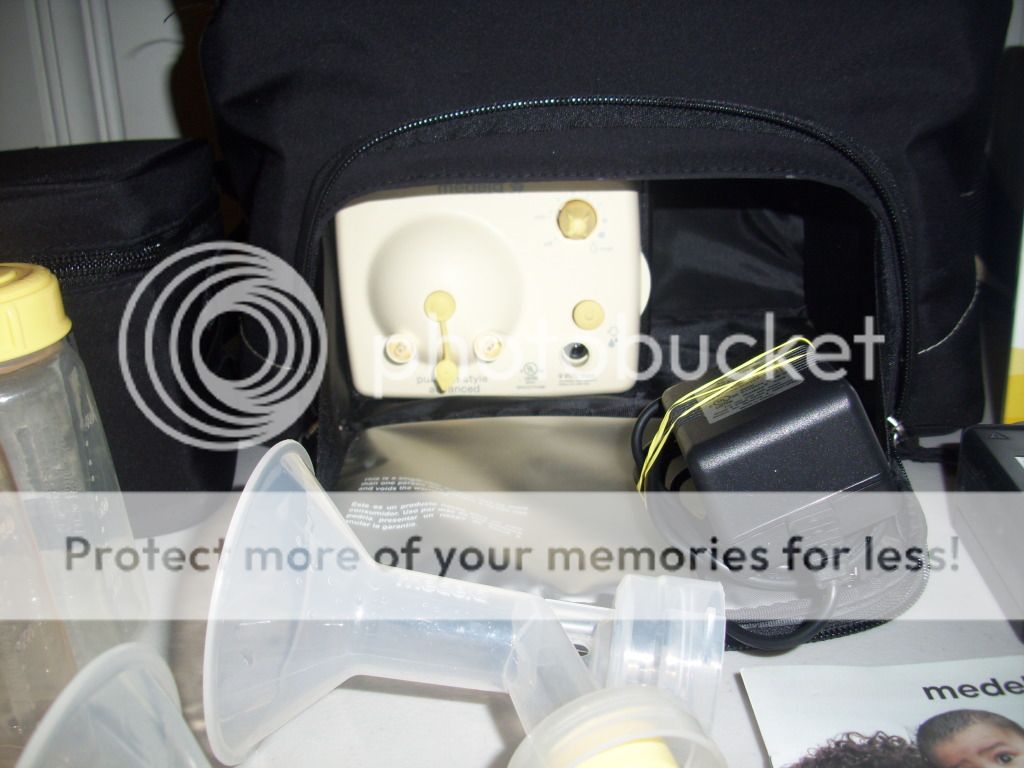 EUC Medela ADVANCED Backpack Breast Pump in Style Wrap carrier or 